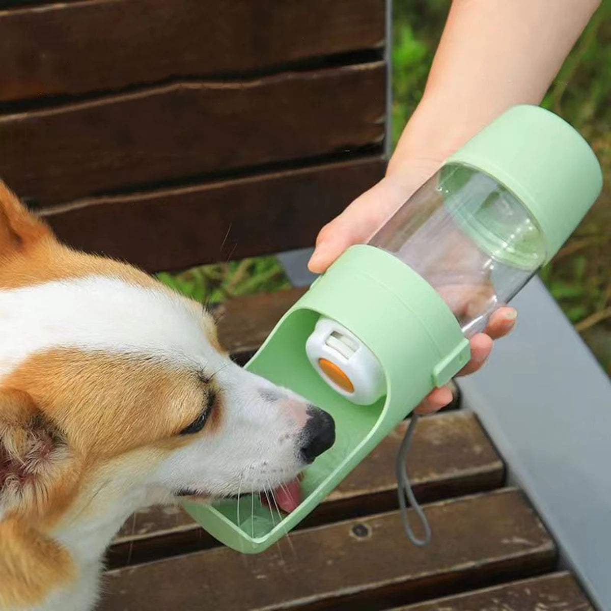 Botella de Agua Portátil para Perros y Gatos con Dispensador de Comida